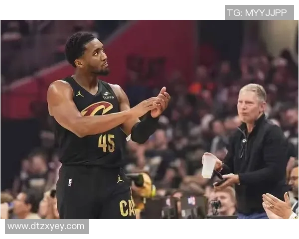 八卦爆料：米切尔被曝与明星传出绯闻