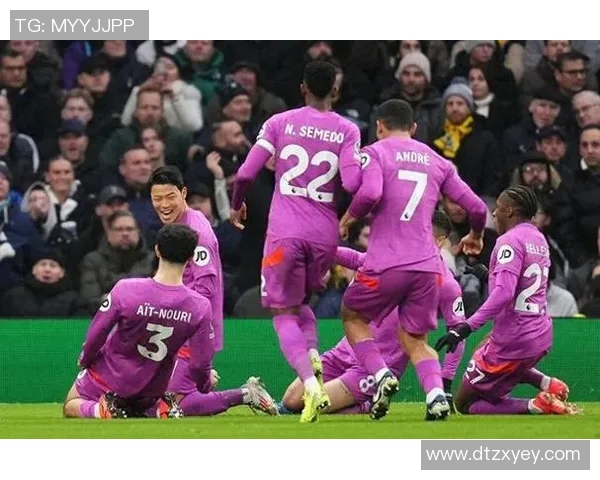 数据揭示孙兴慜本赛季表现波动较大,状态起伏不定影响球队战绩 数据揭示孙兴慜本赛季表现波动较大,状态起伏不定影响球队战绩